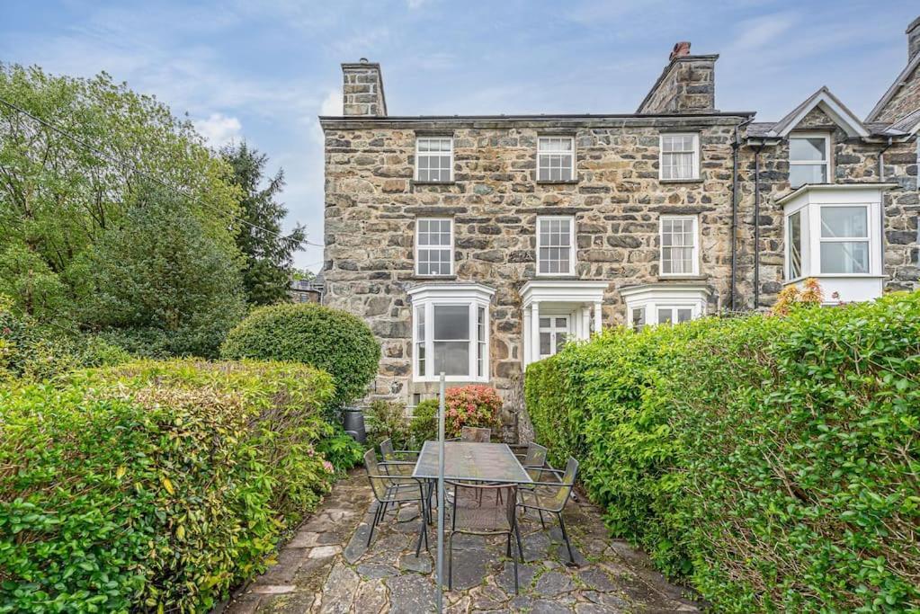 Dolgellau Townhouse 2 Minutes To Town & Mountains Villa Екстериор снимка