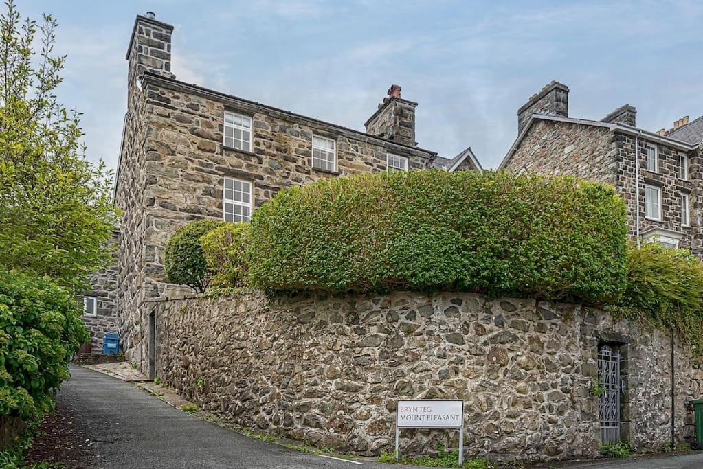 Dolgellau Townhouse 2 Minutes To Town & Mountains Villa Екстериор снимка